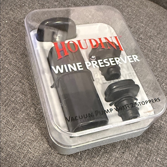 houdini Other - Houdini Wine Preserver  vacuum pump Set